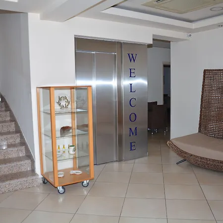 Poseidon Hotel 3*